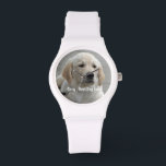 Persoonlijke Golden Retriever Dog Foto en naam Horloge<br><div class="desc">Pas deze keepname aan met de foto en naam van uw hond of puppy (of de foto/naam van een ander huisdier of persoon). De tekst luidt "Best Dog Ever" of voeg je eigen tekst toe - We houden van Daisy (de naam van de hond), de verjaardag van de hond of...</div>