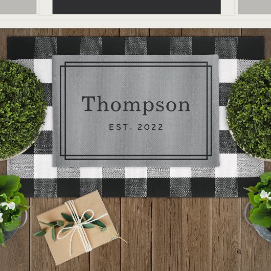 Persoonlijke grijze familie Achternaam Monogram Deurmat