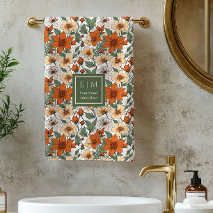 Persoonlijke handdoek met verse herfstbloemen olij