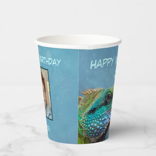 Persoonlijke Happy Birthday Iguana-Sjabloon Papieren Bekers (Rechts)