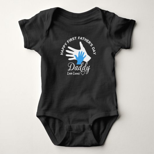 Persoonlijke Happy First Fathers Day 2022 van Son Romper (Voorkant)