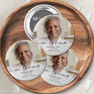 Persoonlijke Herdenkingsfoto Met In Loving Memory Ronde Button 5,7 Cm