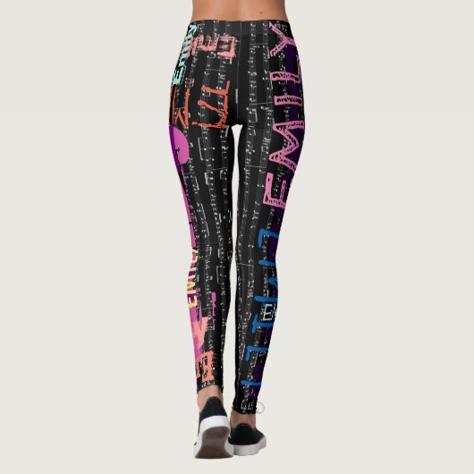 Persoonlijke Herhalingsnaam 5 letters Muzieknoten Leggings (Achterkant)
