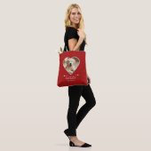 Persoonlijke hondenfoto rood tote bag (Op model)
