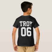 Persoonlijke hoofdnaam en rood nummer t-shirt (Achterkant volledig)