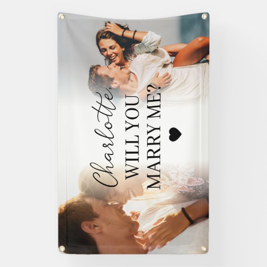 Persoonlijke huwelijksaanzoek buiten met 2 foto's spandoek (Verticaal)