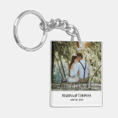 Persoonlijke huwelijksfoto met moderne kalligrafie sleutelhanger (Voorkant Links)