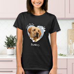 Persoonlijke I Love My Dog Heart Pet Photo T-shirt<br><div class="desc">Draag je beste vriend met je overal waar je met dit shirt van de hondenliefhebber van een aangepast huisdier gaat! Een moet hebben voor elk hondenliefhebber, hondenmam en hondenvader. Een leuke "ik hou van mijn hond" ... Pas je aan met de favoriete foto en naam van je hond. COPYRIGHT ©...</div>