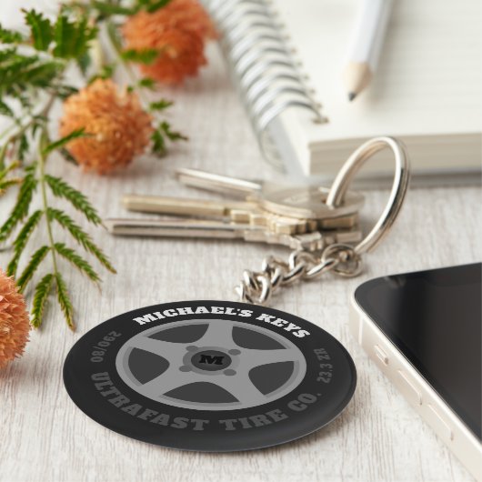Persoonlijke Jouw naam Tire Co. Sleutelhanger (Zijkant)