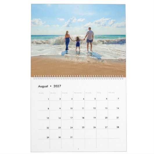 Persoonlijke kalender met eigen foto's en tekst (Aug 2027)