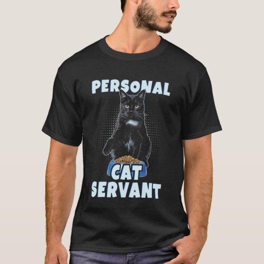 Persoonlijke kattenbediende grappige zwarte kat t-shirt (Voorkant)
