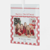 Persoonlijke Kerstfoto Rode Gingham Kerstmis Glas Ornament (Voorkant links)