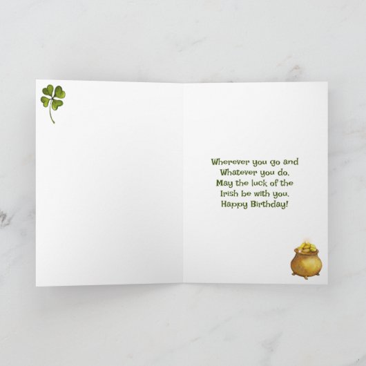 Persoonlijke kleding in Leprechaun Gnomes Birthday Kaart (Binnen)