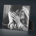 Persoonlijke koppel foto handlettering Liefde Fotoplaat<br><div class="desc">Personaliseer deze plaquette foto met die van jezelf voor een attent cadeau. Elegante, moderne en unieke script voor het woord "Liefde" met lange staartkrullen.</div>