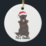 Persoonlijke labrador (chocolade) keramisch ornament<br><div class="desc">Maak de mooie lijst dit jaar met een gepersonaliseerde versiering van je favoriete kleine elf!</div>