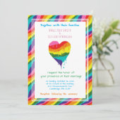 Persoonlijke LGBT Rainbow Heart Wedding Kaart (Staand voorkant)