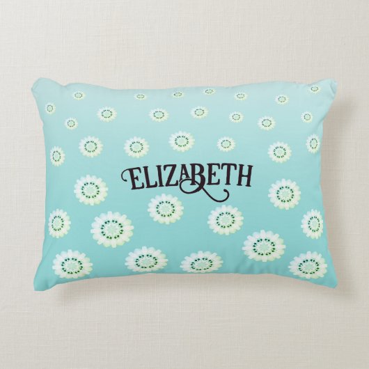 Persoonlijke Lichtblauwe Bloem Accent Kussen (Voorkant)