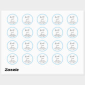 Persoonlijke lichtblauwe en witte baby shower  ronde sticker (Vel)