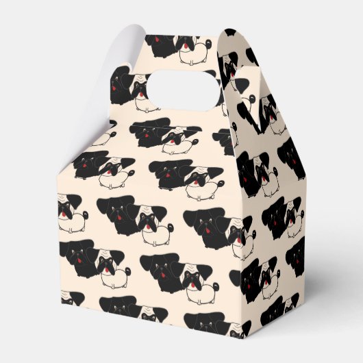 Persoonlijke lichtbruine zwarte PUGS Favor Gable-d Bedankdoosjes (Achterkant)