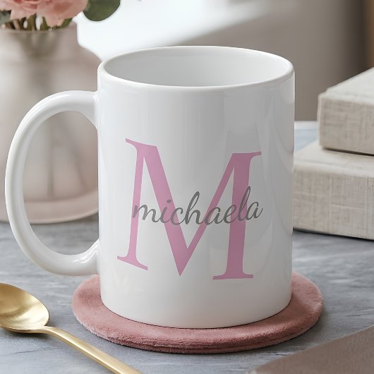 Persoonlijke M-monogramnaam Koffiemok