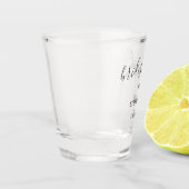 Persoonlijke minimalistische grafische beelden met shot glas (Links)