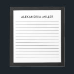 Persoonlijke minimalistische zwarte monogram, naam notitieblok<br><div class="desc">Blijf georganiseerd en stijlvol met dit gepersonaliseerde zwarte monogram notitieblok. Dit notitieblok is voorzien van een strak en minimalistisch ontwerp en bevat ingevulde pagina's voor eenvoudige notities. De zwarte doopvont op een witte achtergrond is in zwart voor een chic en verfijnde blik omgevormd. Dit notitieblok is ideaal voor werk of...</div>