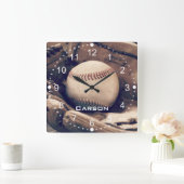 Persoonlijke naam Baseball in Glove Wall Clock Vierkante Klok (Huis)