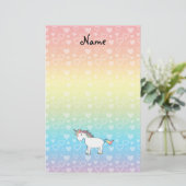 Persoonlijke naam eenhoorn regenboogharten briefpapier (Staand voorkant)