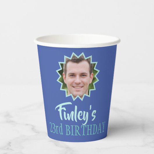 Persoonlijke naam en foto regenboogdag papieren bekers (Achterkant)