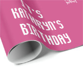 Persoonlijke naam en ouderdom roze cadeaupapier (Rol Hoek)