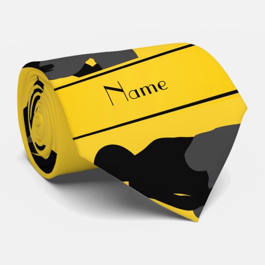 Persoonlijke naam geel worstelen stropdas (Opgerold)