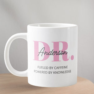 Persoonlijke naam grappige quote dokter afstuderen grote koffiekop