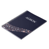 Persoonlijke naam kerstwinterroze sneeuwvlokken notitieboek (Linkerzijde)