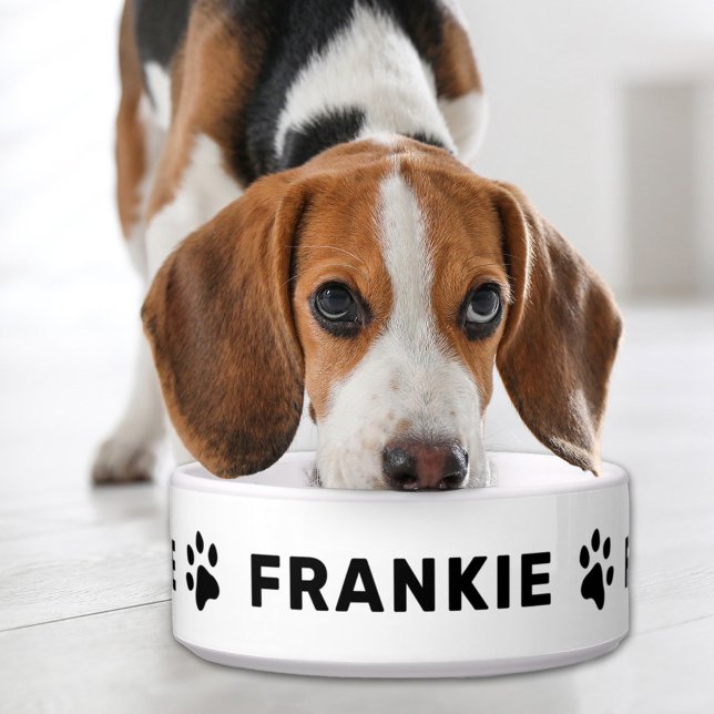 Persoonlijke naam met zwarte pagina's voerbakje (Creator heeft geüpload)