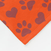 Persoonlijke naam neon oranje harten en pooafdrukk fleece deken (Hoek)