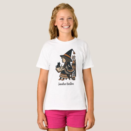 Persoonlijke naam of tekst met studerende heks t-shirt (Voorkant volledig)