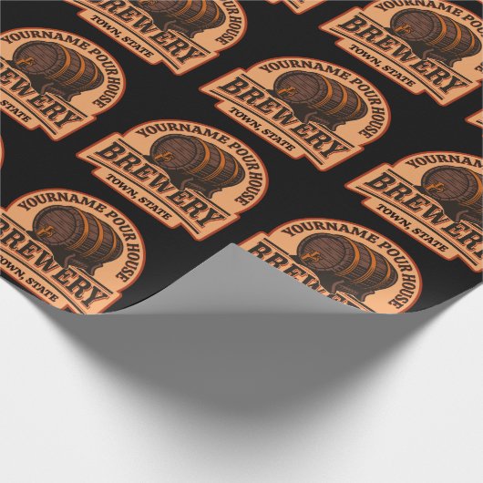 Persoonlijke naam Oude eik Barrel Beer Keg Brewery Cadeaupapier (Hoek)