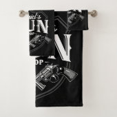 Persoonlijke NAAM Oude Pistool Revolvers Winkelvuu Bad Handdoek (Insitu)