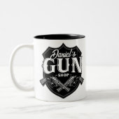 Persoonlijke NAAM Oude Pistool Revolvers Winkelvuu Tweekleurige Koffiemok (Links)