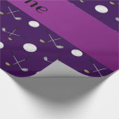 Persoonlijke naam paarse golfballen cadeaupapier (Hoek)