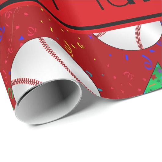 Persoonlijke naam rood honkbalverjaardagspatroon cadeaupapier (Rol Hoek)