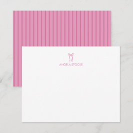 Persoonlijke naam roze strik notitiekaartje
