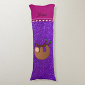 Persoonlijke naam sloth indigo paarse glitter lichaamskussen (Voorkant Verticaal)