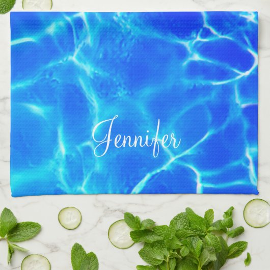 Persoonlijke naam, wit script, blauw poolwater theedoek (Gevouwen)