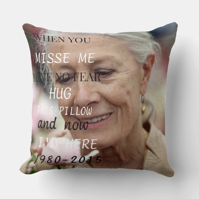 Persoonlijke oma-herdenkingskussen kussen (Voorkant)