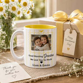 Persoonlijke oma-mok met foto van kinderen en name tweekleurige koffiemok