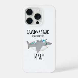 Persoonlijke oma Shark Doo Doo Doo iPhone 15 Pro Case