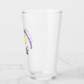 Persoonlijke paarse softbalspeler op de middelbare glas (Links)