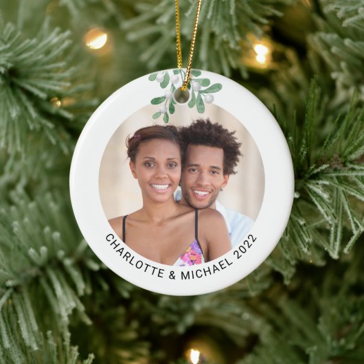 Persoonlijke paren Foto Mistletoe Keramisch Ornament (Boom)