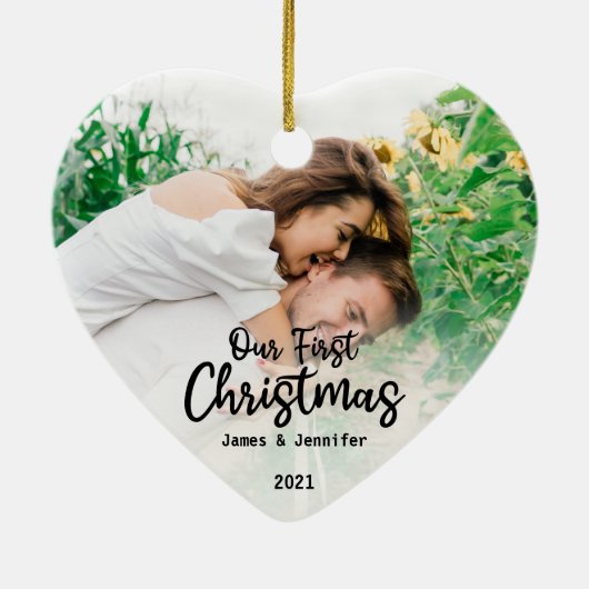 Persoonlijke paren Onze eerste Kerstmis Keramisch Ornament (Achterkant)